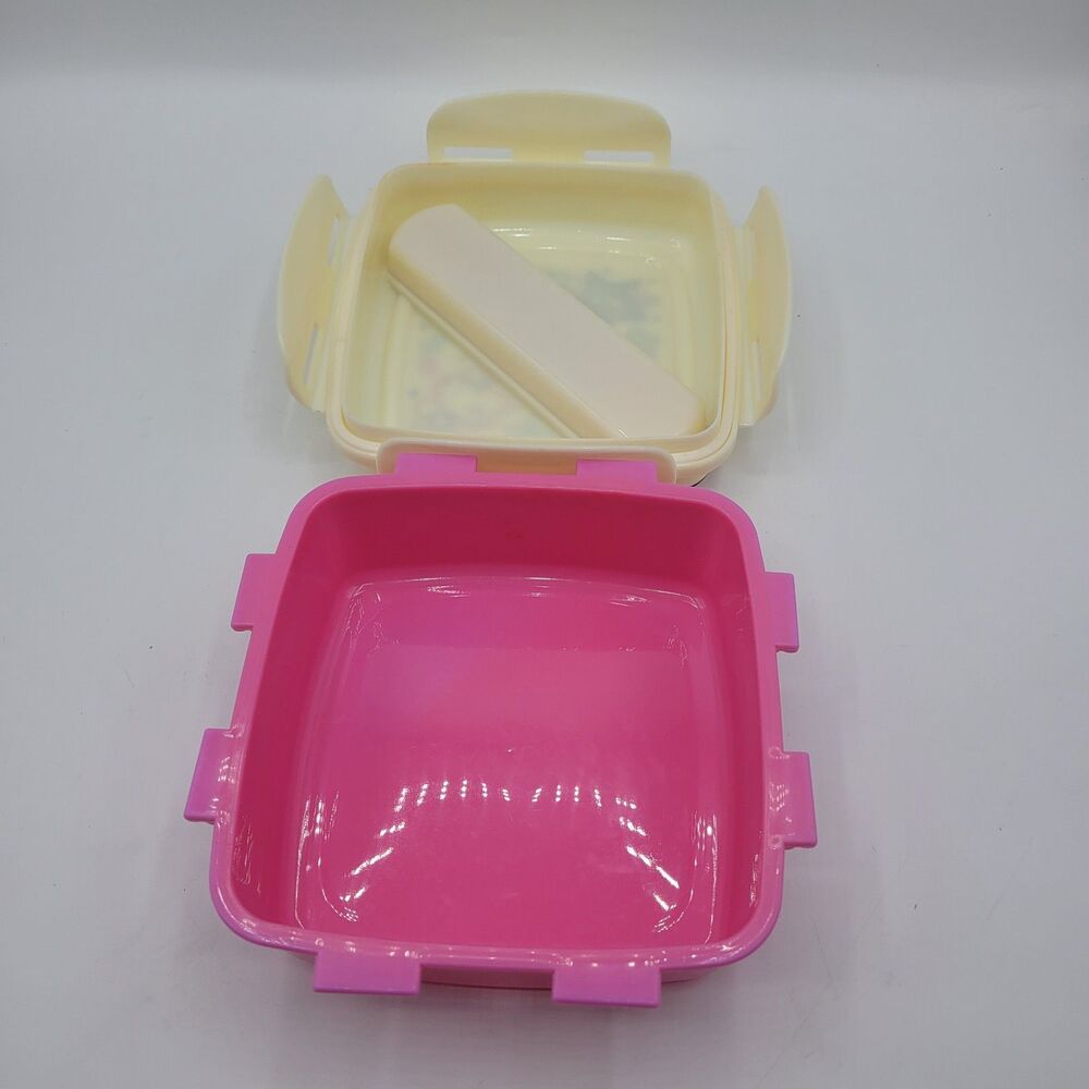 Sanrio Hello Kitty Lunch Box Container W/ Spoon Fork 2009 - Picture 8 of 8